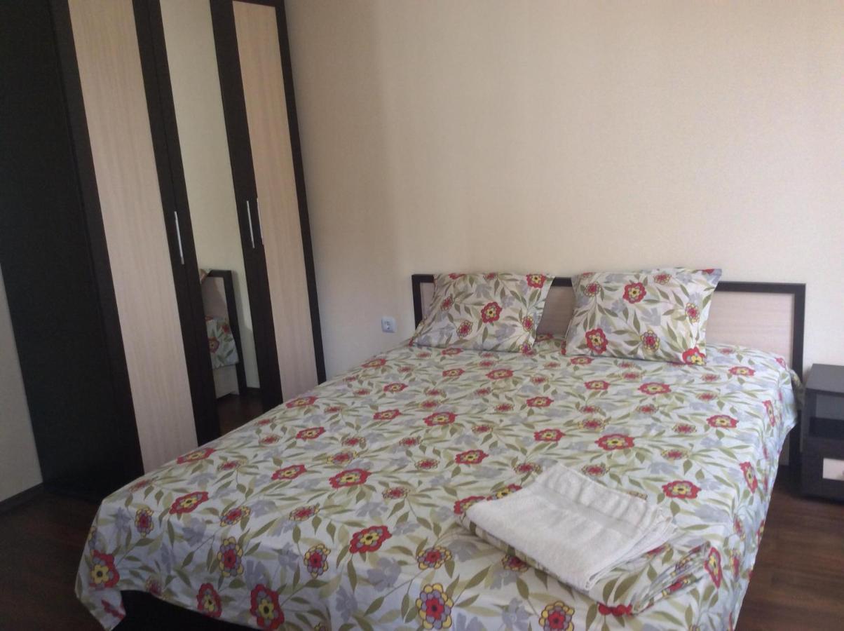 Apartment Lazur By The Sea Ravda Exterior foto